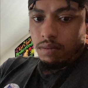 Meet your Posher, Malike